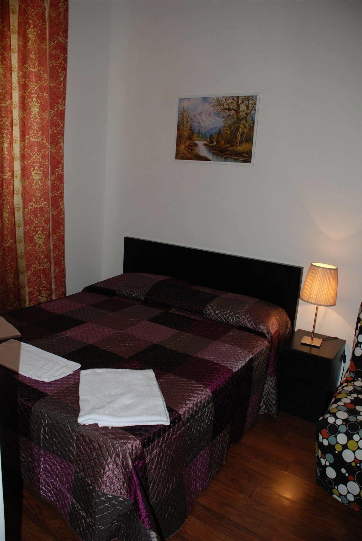 Casa Dell'Amicizia Bed & Breakfast Рим Екстериор снимка