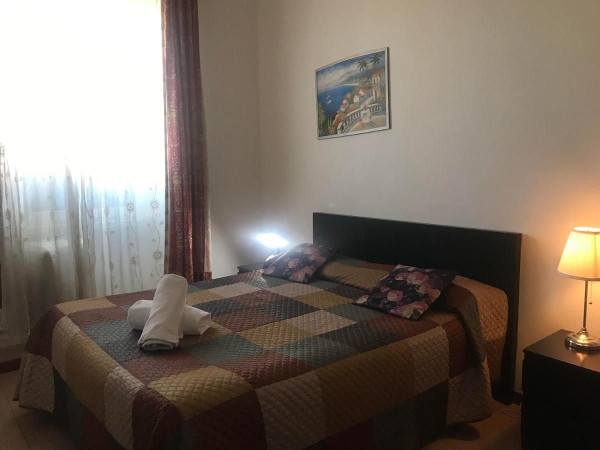Casa Dell'Amicizia Bed & Breakfast Рим Екстериор снимка